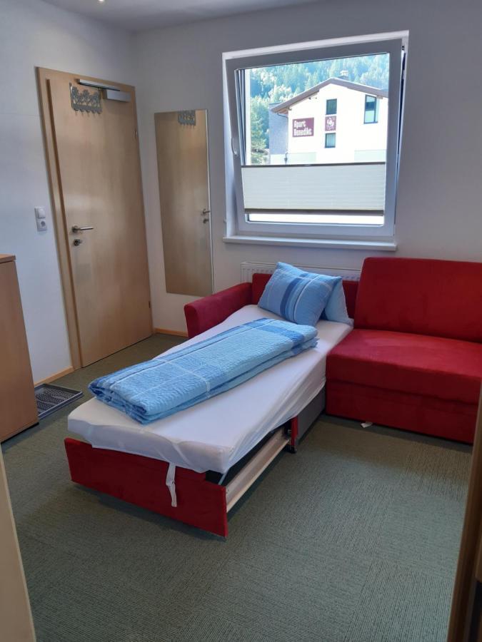 ゼルデンGiggi Apartアパートメント エクステリア 写真