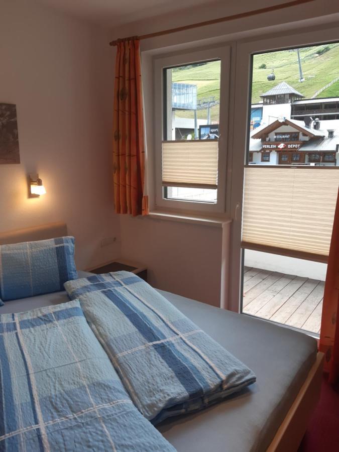ゼルデンGiggi Apartアパートメント エクステリア 写真